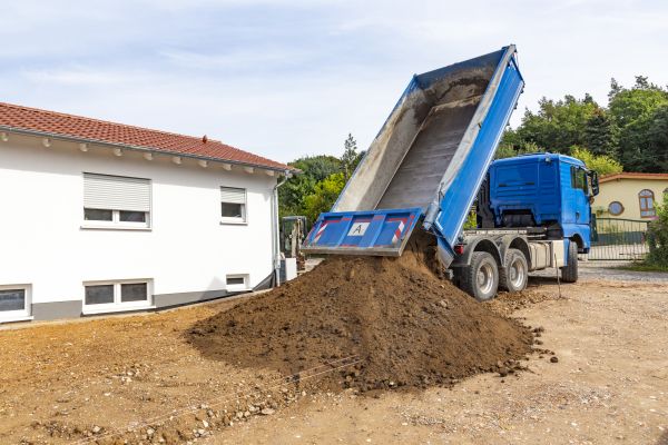 Garden Dirt Delivery in Gilroy